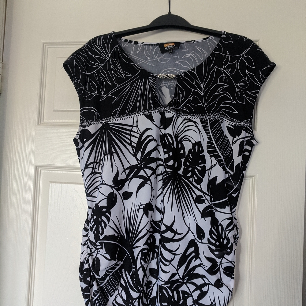 Women top size large